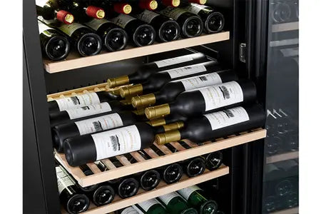 Cave de vieillissement La Sommeliere APOGEE150PV