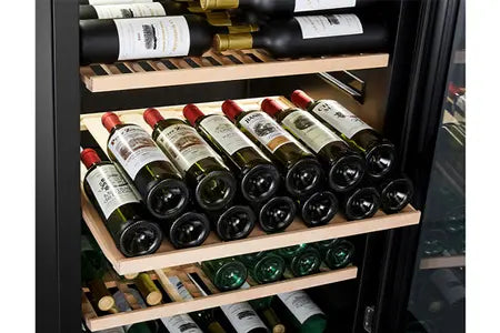 Cave de vieillissement La Sommeliere APOGEE150PV