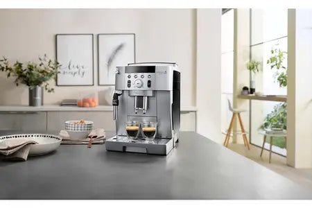 Expresso Avec Broyeur Delonghi Magnifica Smart Feb2533.Sb Silver Et Noir