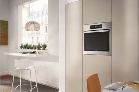 Four Whirlpool AKZ96490IX