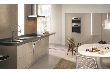 Four Whirlpool AKZ96490IX