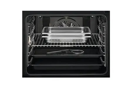 Four encastrable Aeg BSE78228BM