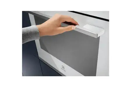 Four encastrable Electrolux KOEDP46W