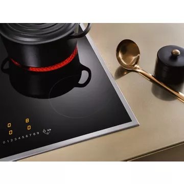 Table vitrocéramique							MIELE				KM 6520 FR