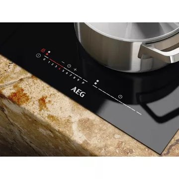 Domino induction							AEG				IKE42640KB