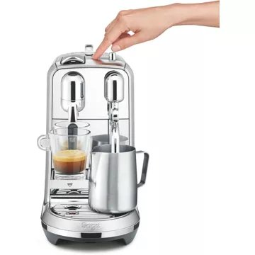 Nespresso							SAGE APPLIANCES				Creatista Plus