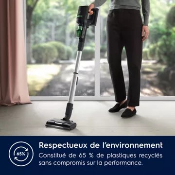 Aspirateur balai							ELECTROLUX				Ultimate 800 EP81B25GRN green